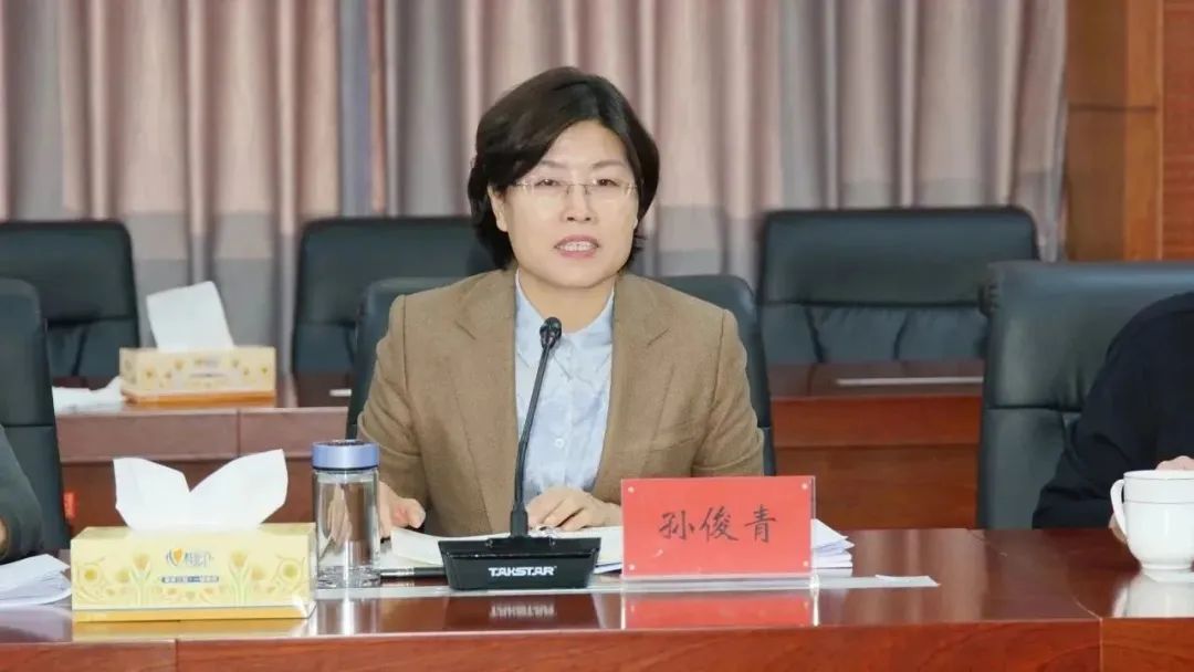 自治区科技厅与鄂尔多斯市政府座谈相关图片
